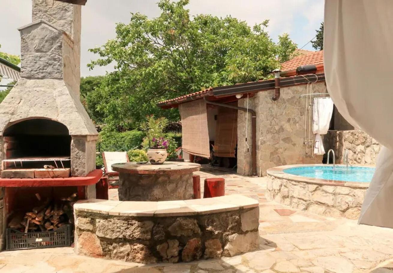 Holiday Home Ana- With Pool Kornić Exterior foto