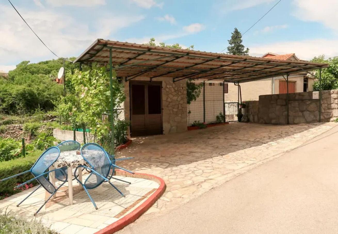 Holiday Home Ana- With Pool Kornić Exterior foto